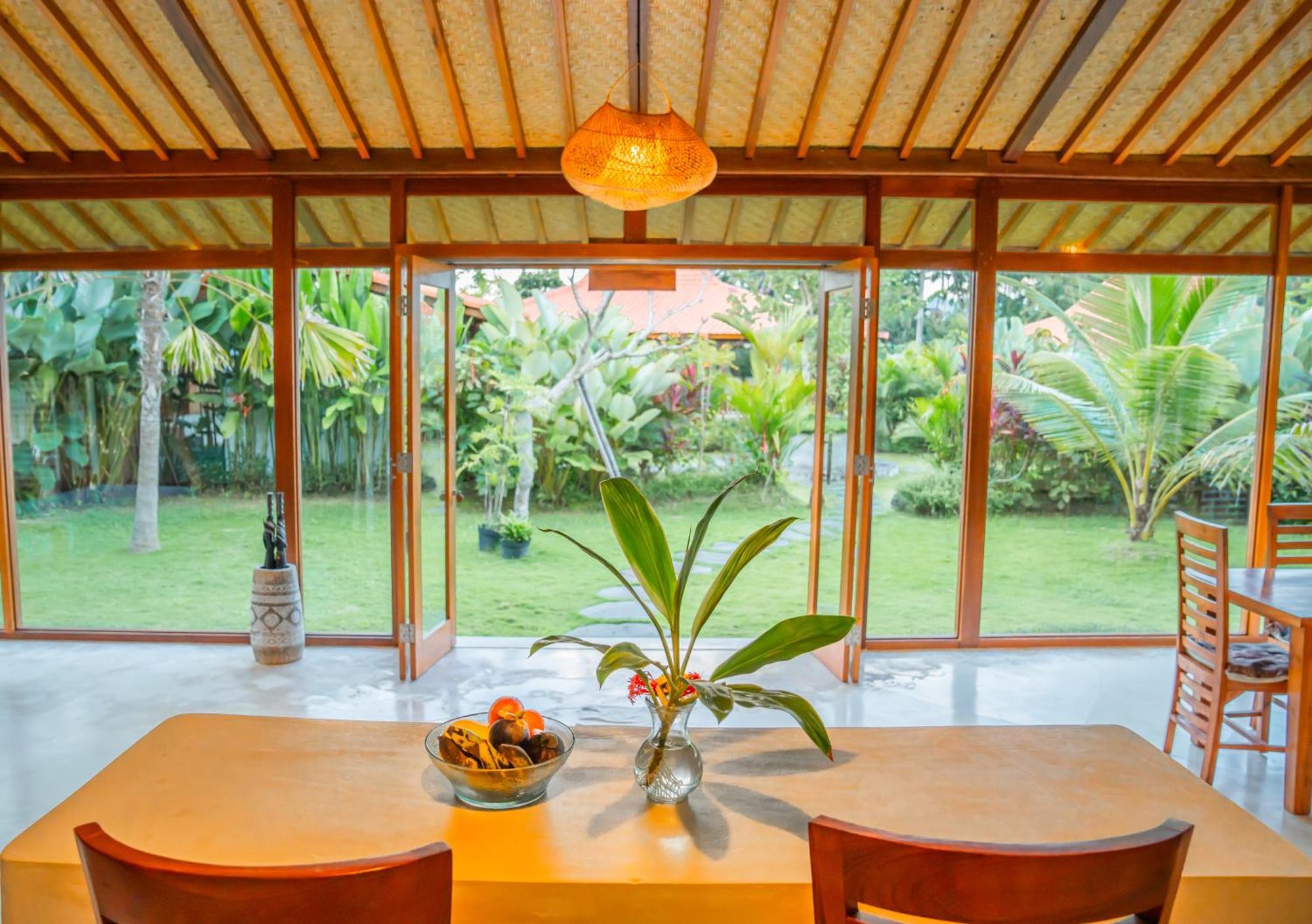 Kampung Uma Dawa Villas And Spa ウブド エクステリア 写真