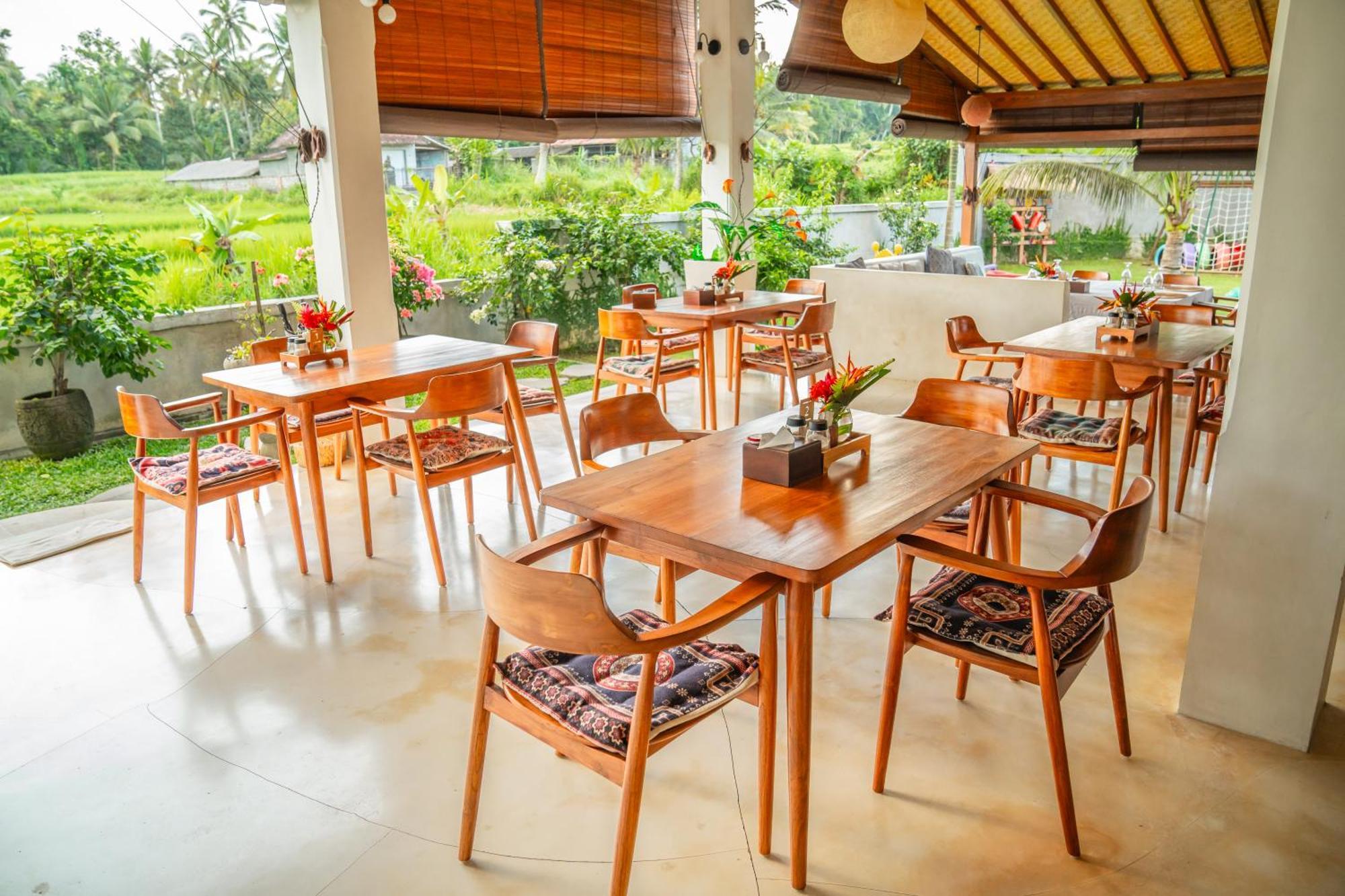 Kampung Uma Dawa Villas And Spa ウブド エクステリア 写真