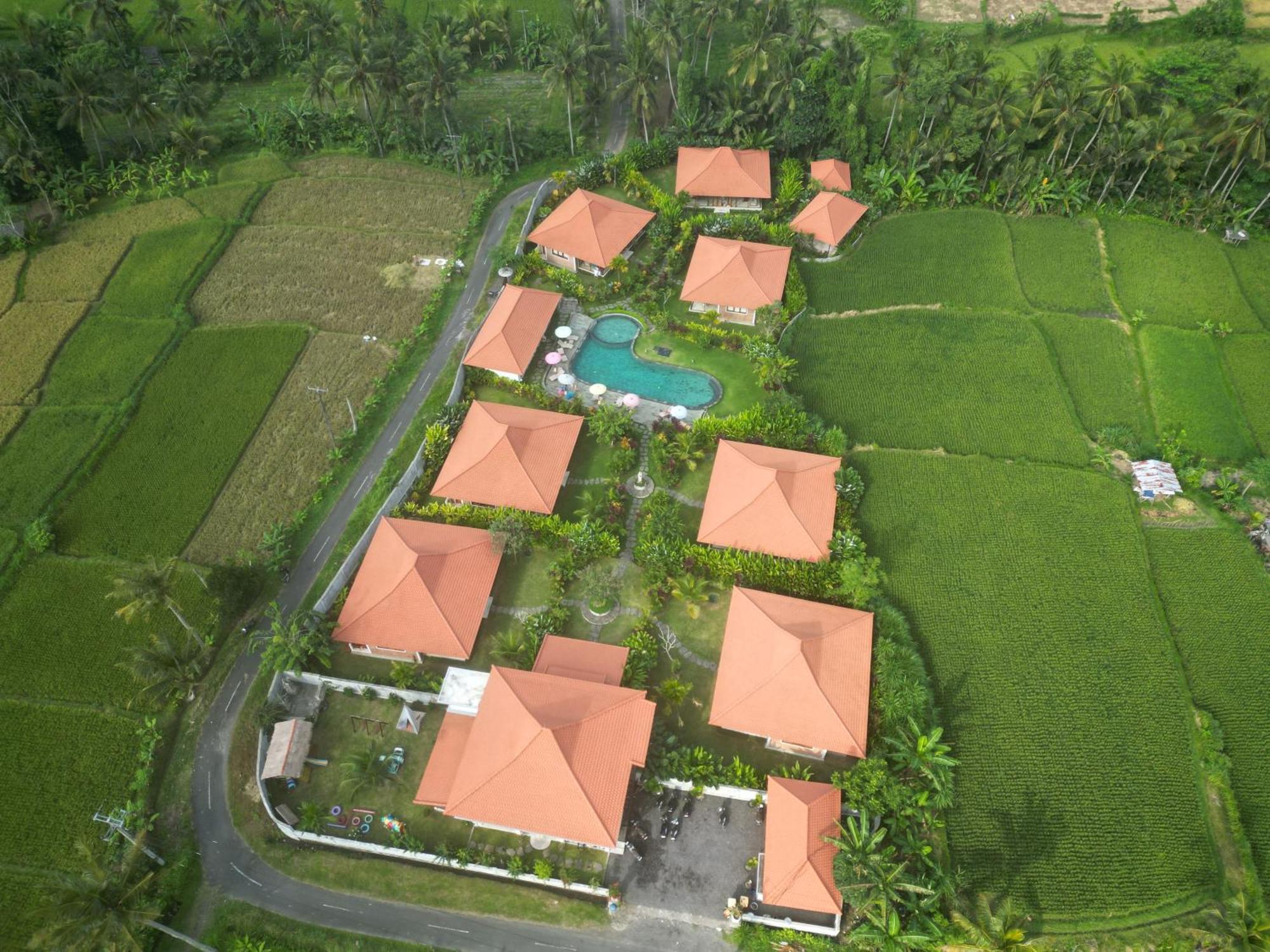 Kampung Uma Dawa Villas And Spa ウブド エクステリア 写真
